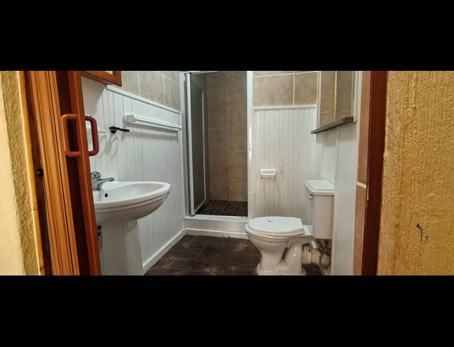 3 BEDROOM HOUSE FOR SALE IN DANA BAY